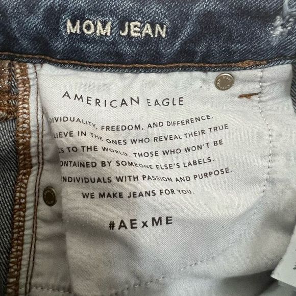 American Eagle Mom Dark Blue Wash Distressed Stretch Skinny Denim Jeans Size 0‎ - Picture 13 of 16